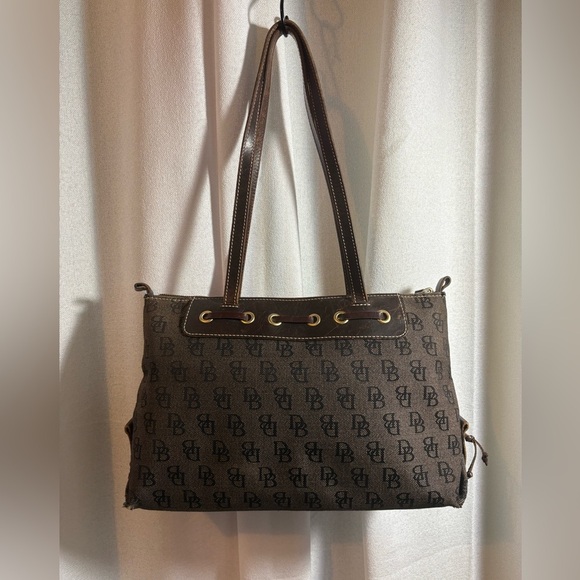 Vintage‎ Dooney & Bourke Signature DB Purse Large Tassel Tote Y2K Brown GUC! - Picture 6 of 14
